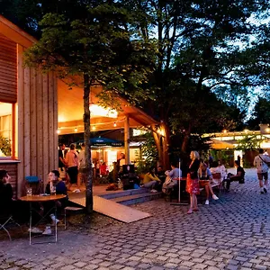 The Tent - Youth Only - Buchung Leider Nur Bis 30 Jahre Moeglich! Auberge de jeunesse